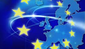 Komisja Europejska zapowiada eliminację opłat za roaming